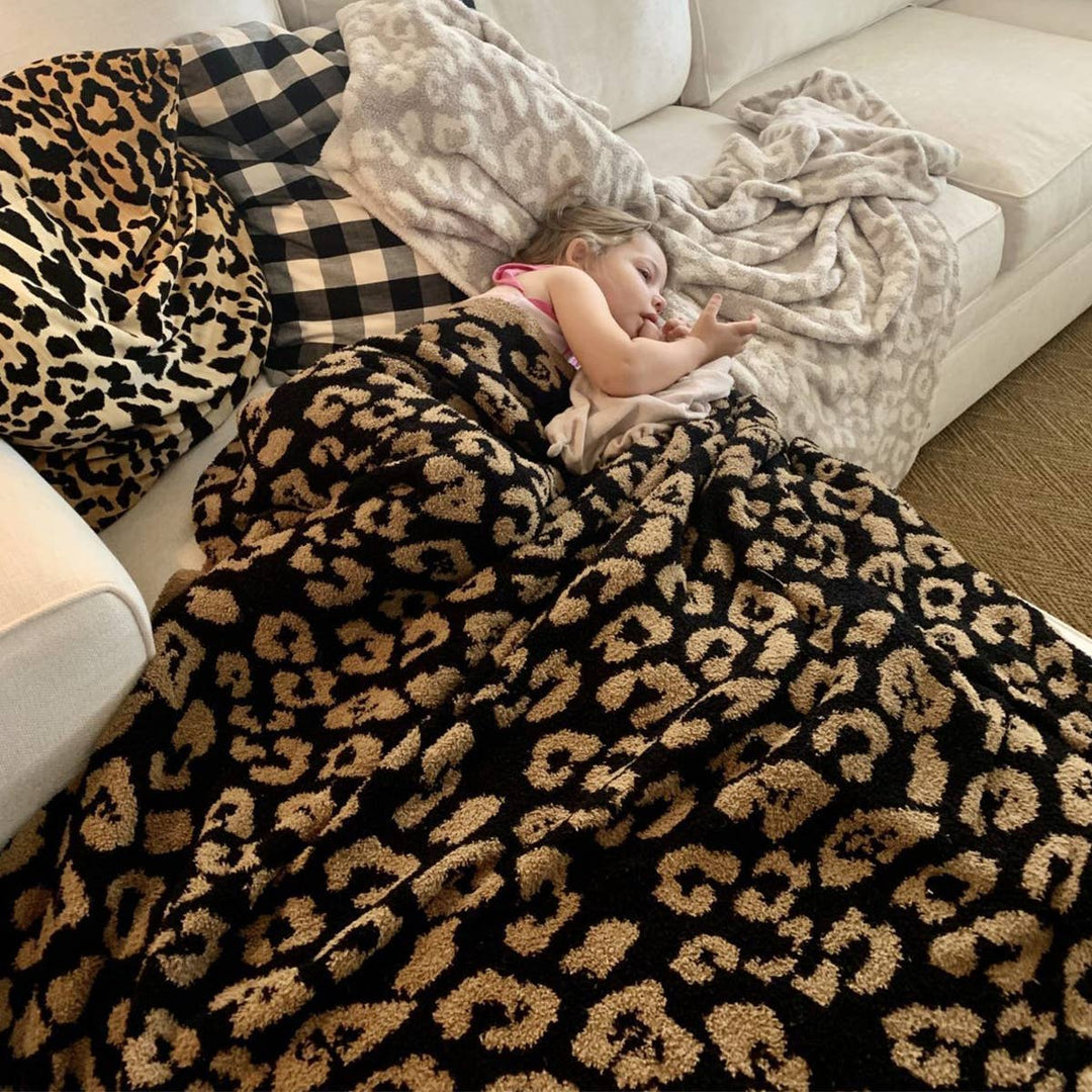 LEOPARD FLEECE BLANKET