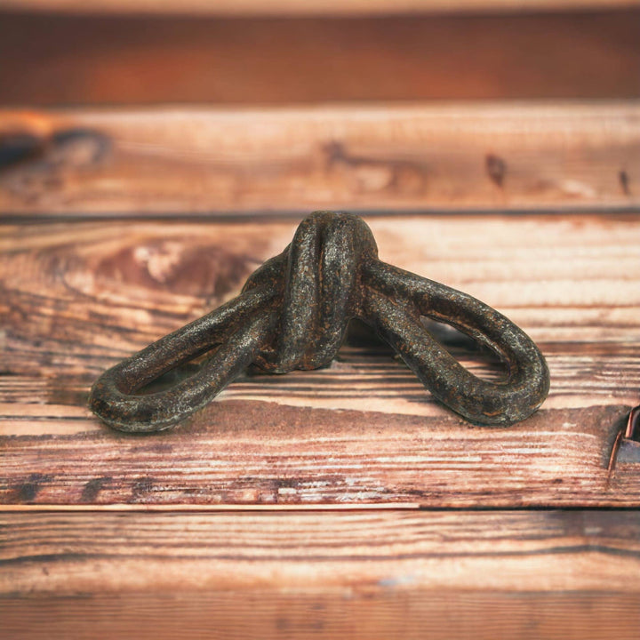 Cast Iron Knot Decor