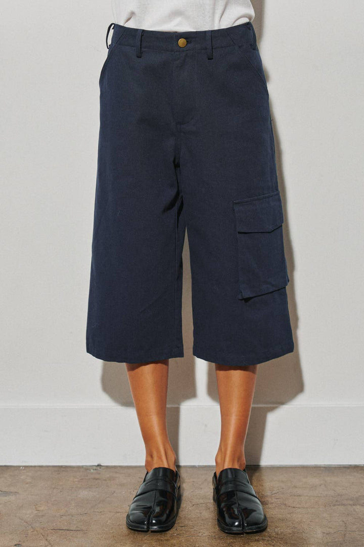 WOVEN BERMUDA CARGO SHORTS