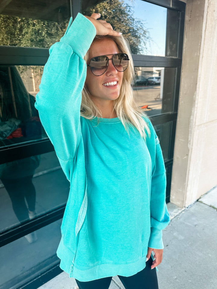 CLASSIC CREW PULLOVER