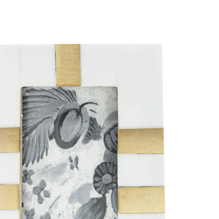 Arabella Magnetic Mini Picture Frame