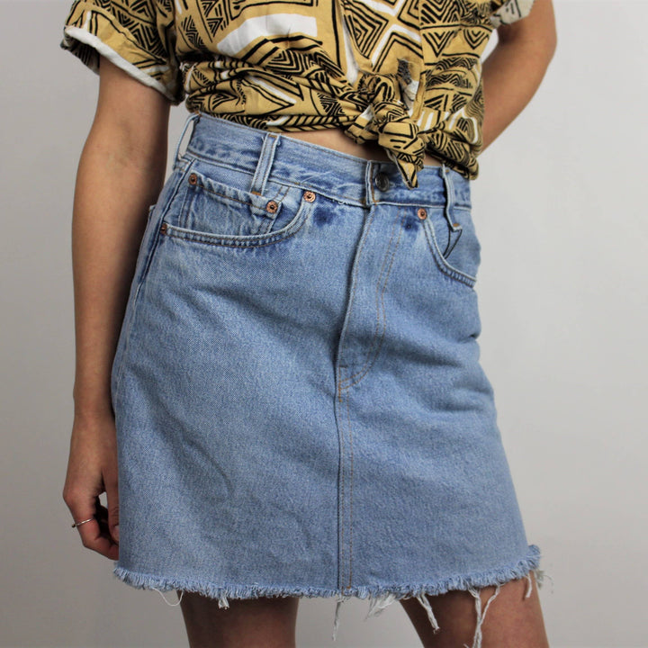 Mid-Rise Levi Denim Mini-Skirt