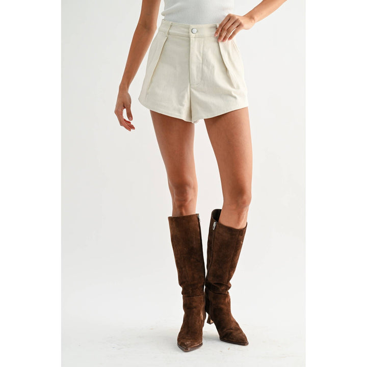 HIGH-WAISTED PLEATED COTTON SHORTS