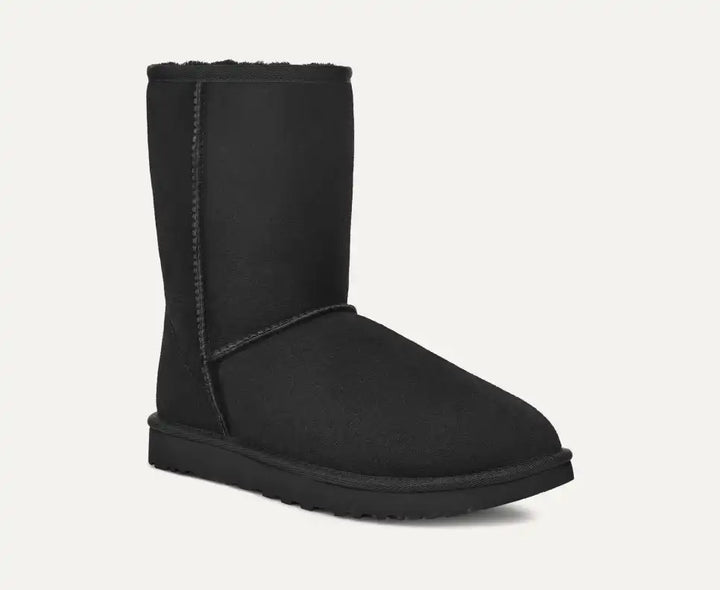 Women's Ugg Classic Short II
