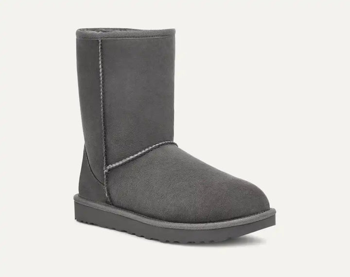 Women's Ugg Classic Short II