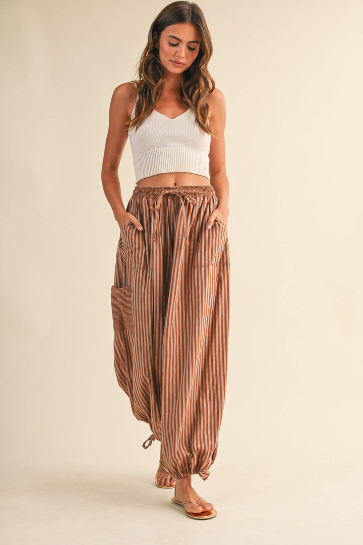 STRIPED DOUBLE GAUZE BALLOON PANTS