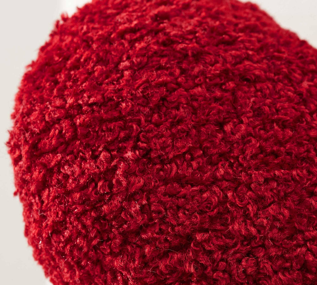 Heart plush throw pillow