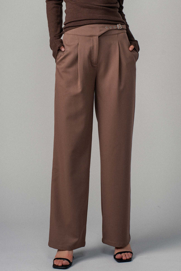 Chic Wide-leg Dress Pants