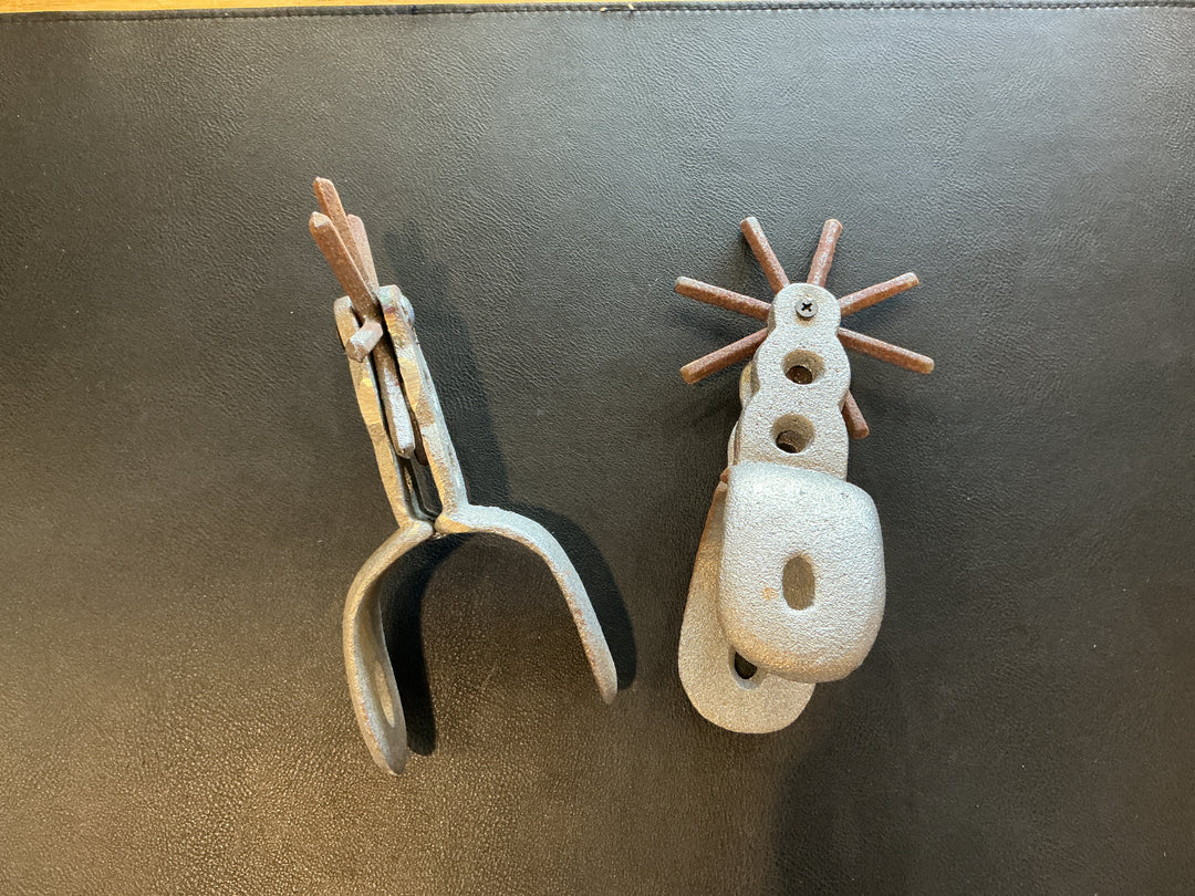 Cast Iron Spur