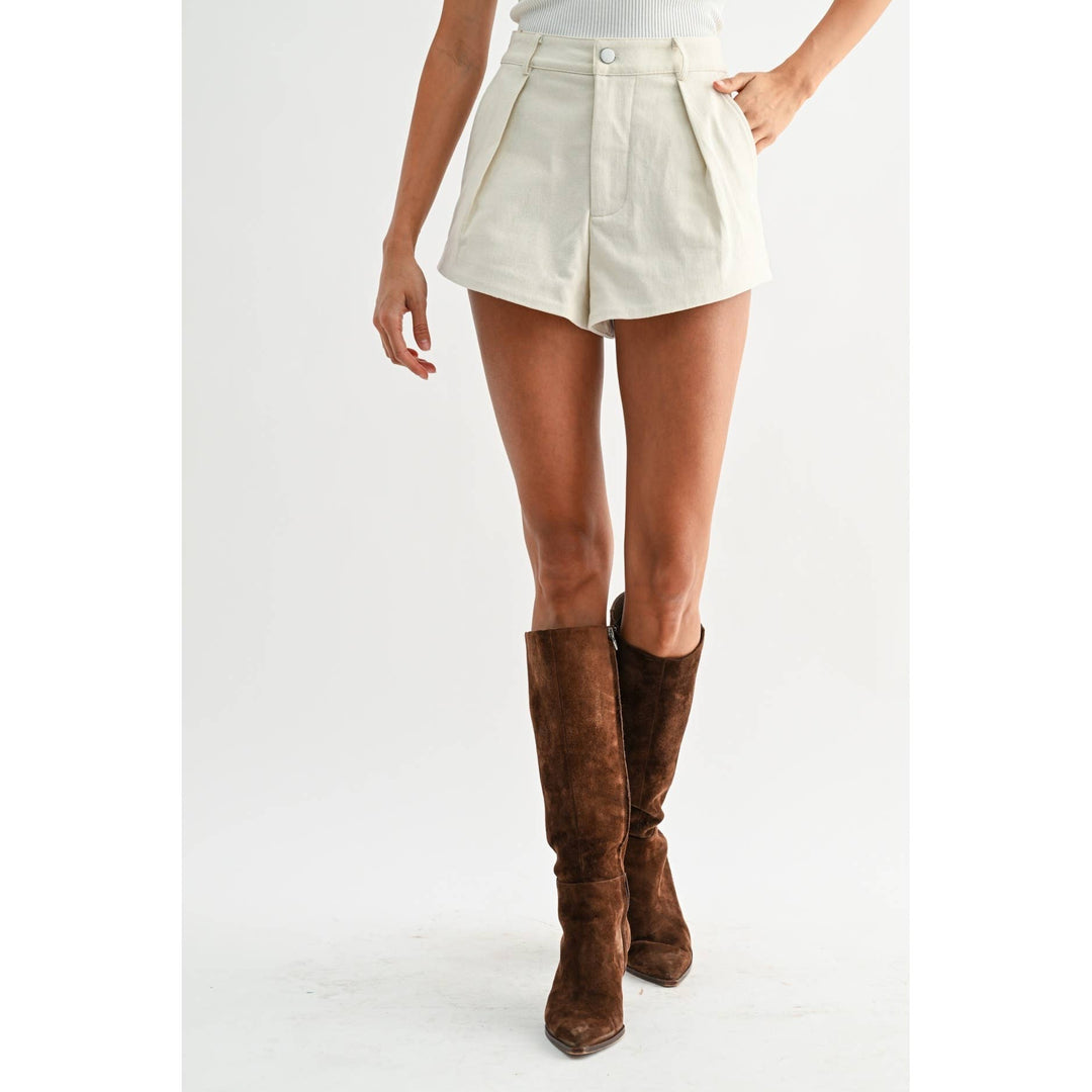 HIGH-WAISTED PLEATED COTTON SHORTS