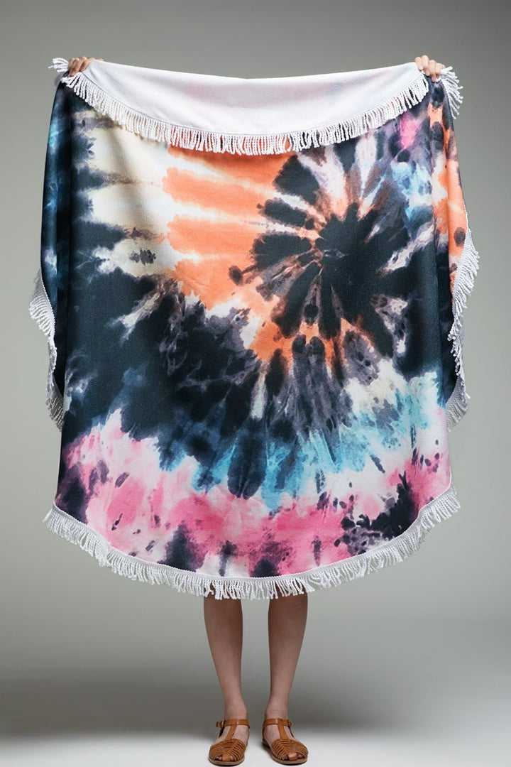 Round Beach Throw