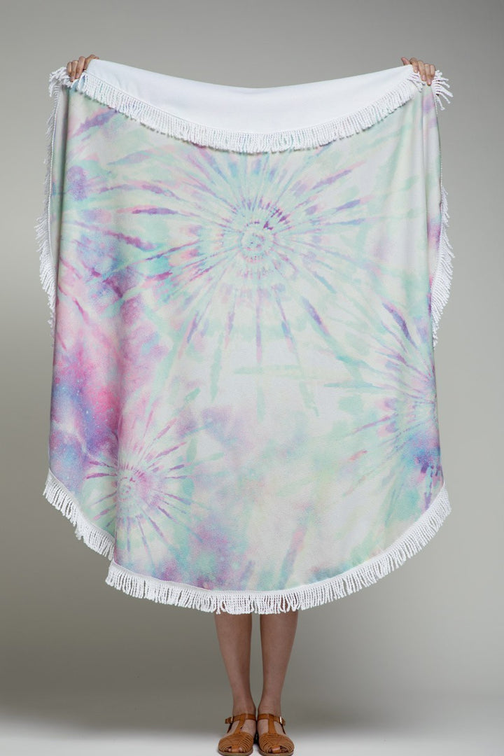 Round Beach Throw