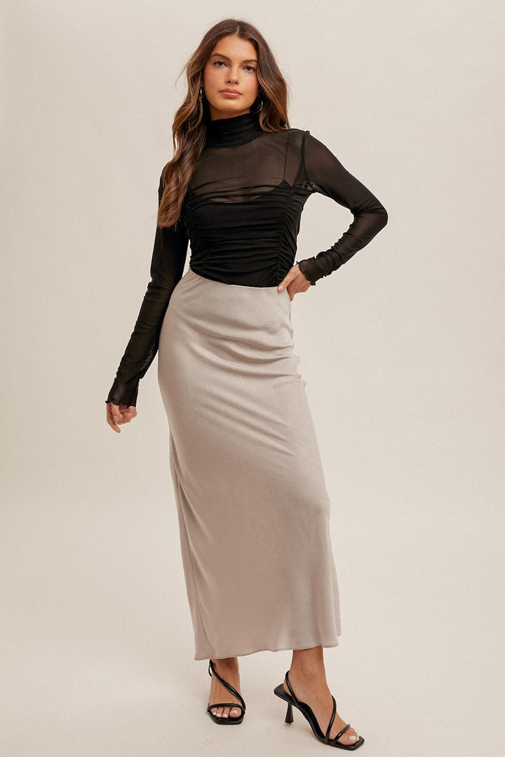 CRINKLE TEXTURED MAXI SKIRT