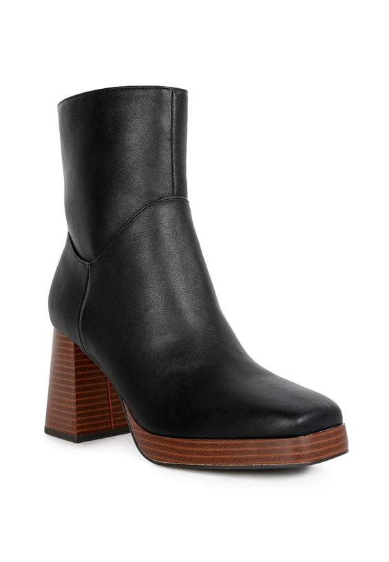 Couts Ankle Boot