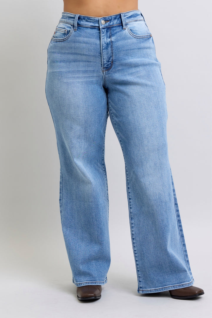 Curvy Vintage Wash Retro Wide Leg