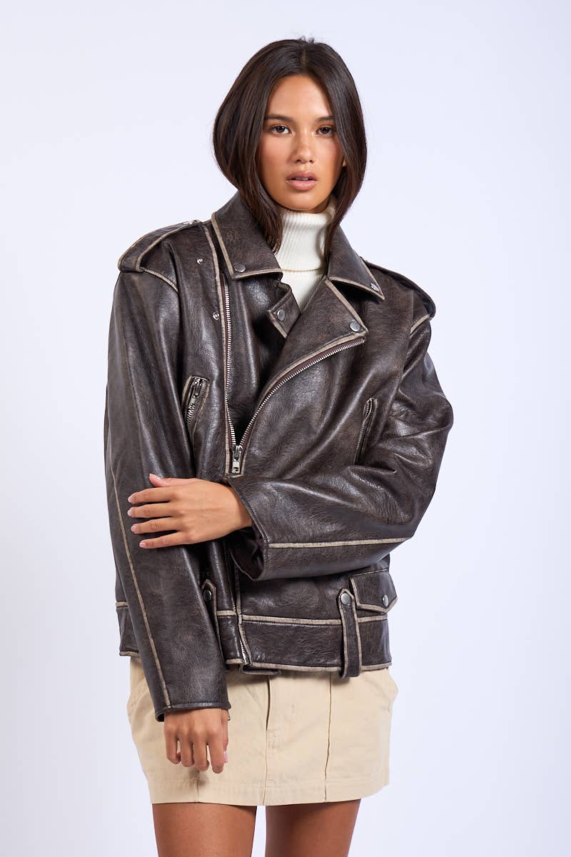OVERSIZED LEATHER JACKET