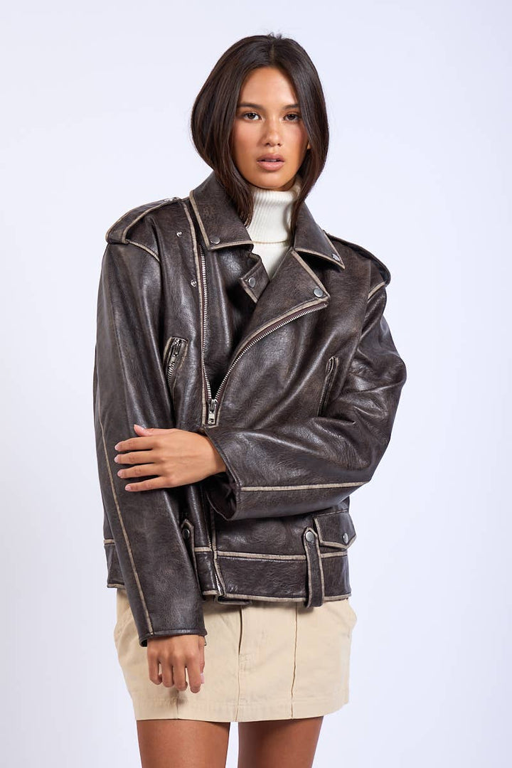 OVERSIZED LEATHER JACKET
