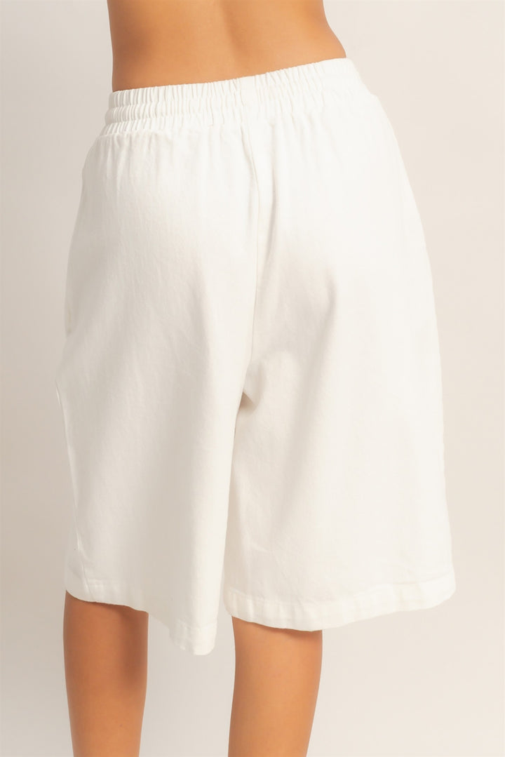 Elastic Waistband Shorts