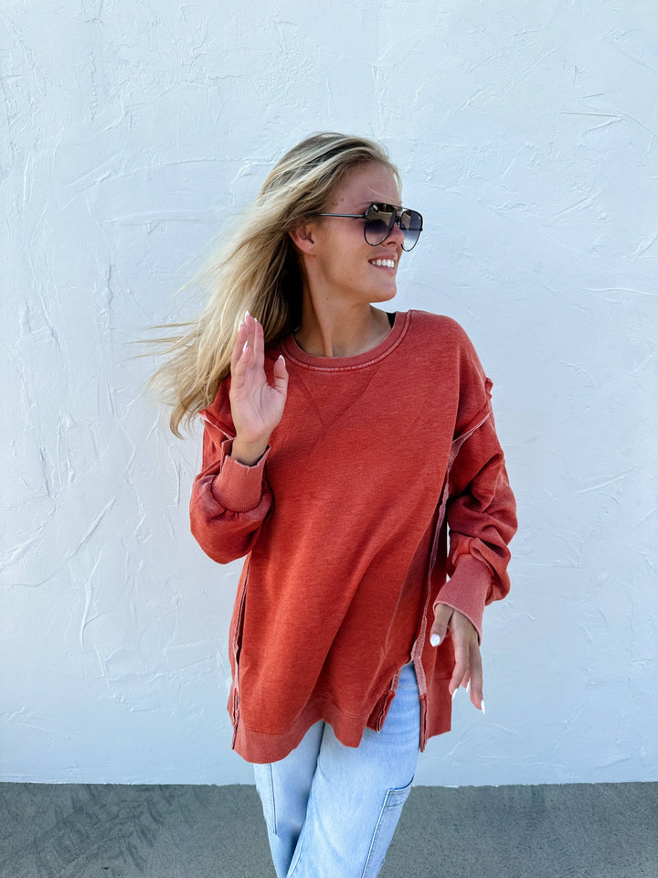 CLASSIC CREW PULLOVER