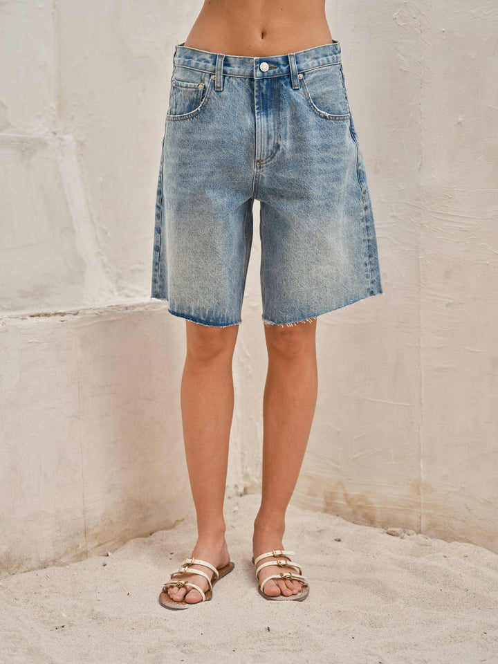 WIDE LEG RETRO BERMUDA DENIM SHORT
