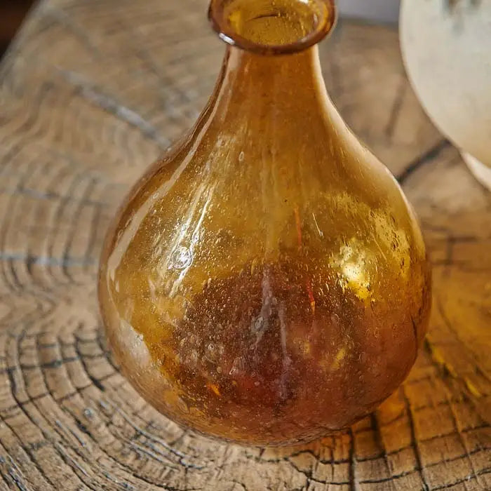 Elanora Vase