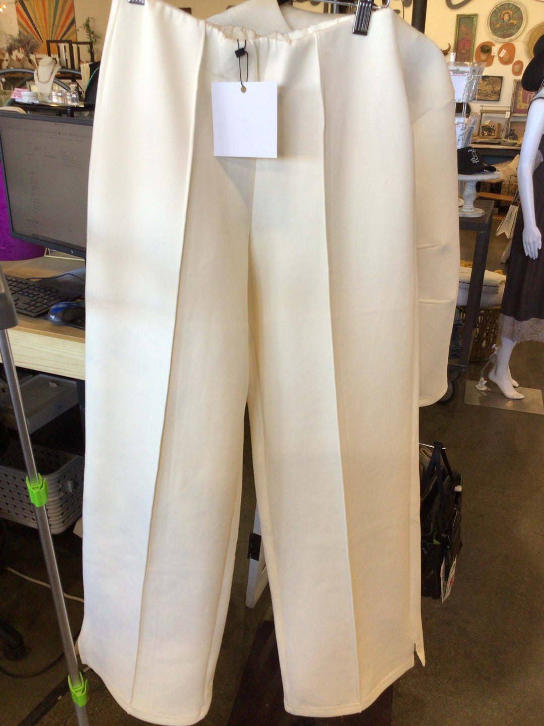 Seamed pants