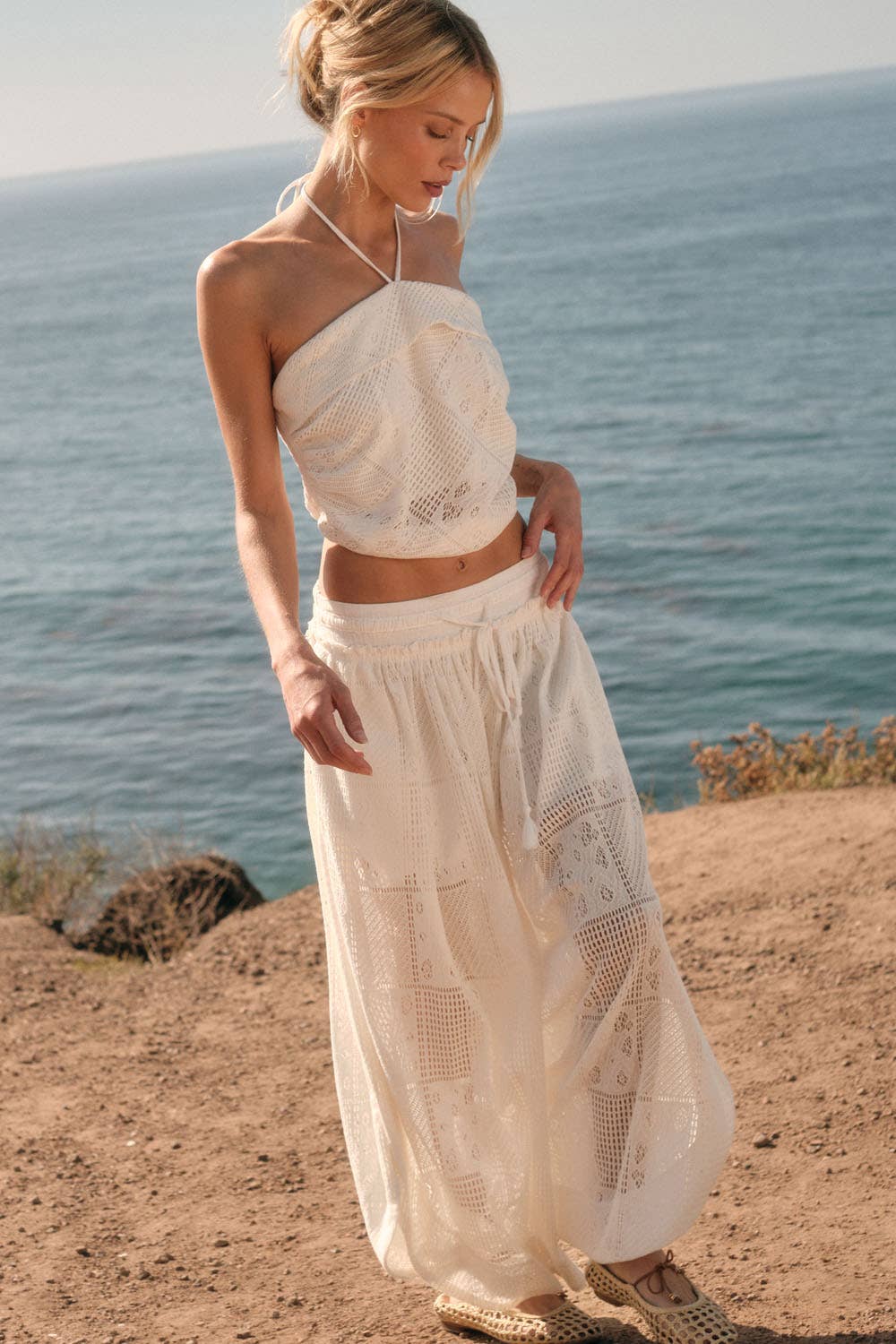Crochet Lace Wide-Leg Tulip Pants