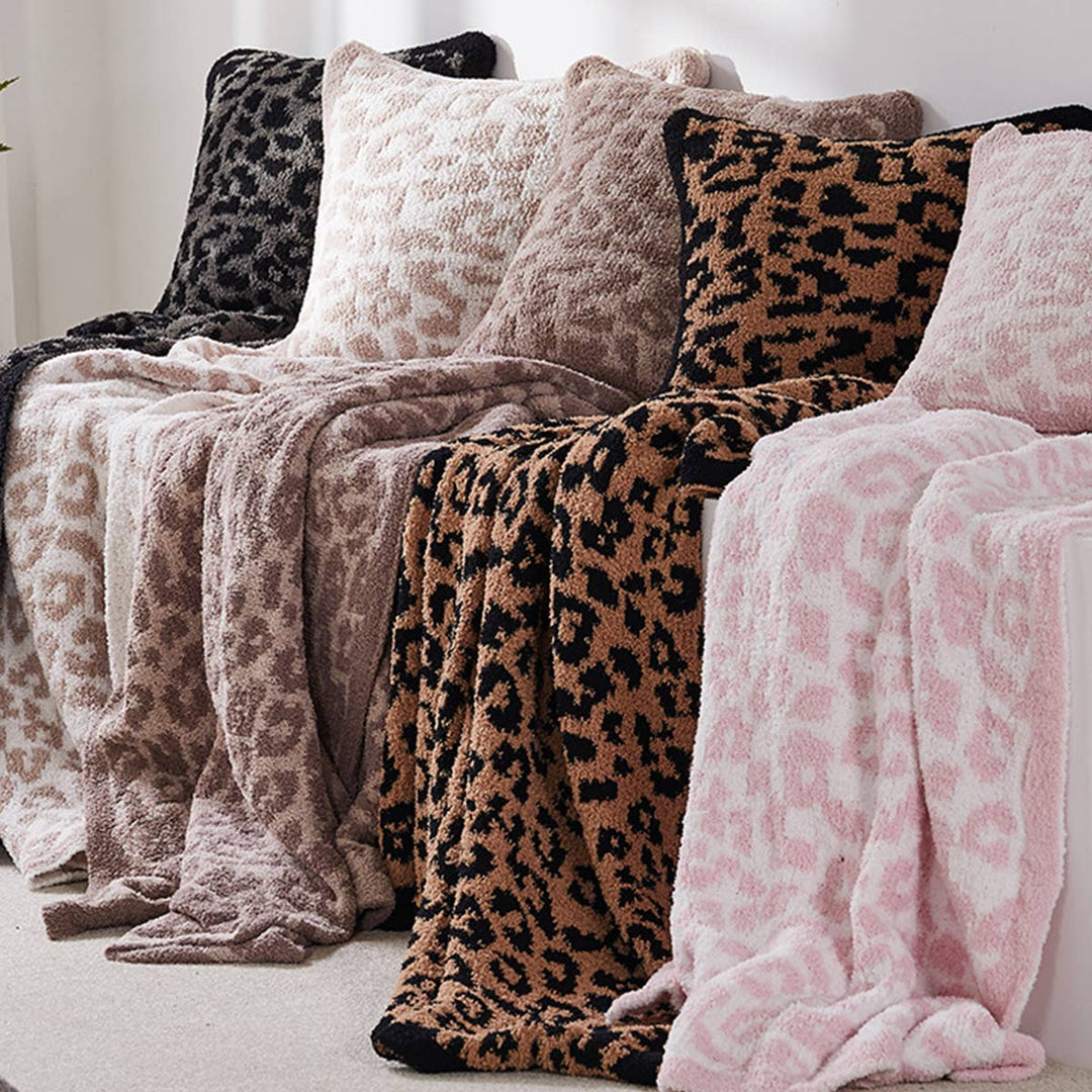 LEOPARD FLEECE BLANKET