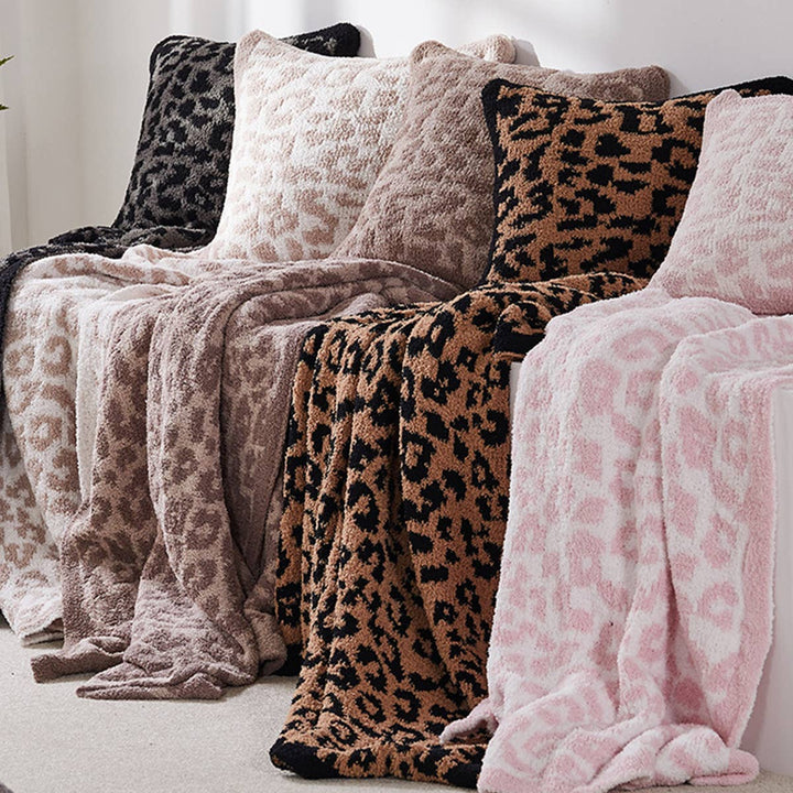 LEOPARD FLEECE BLANKET