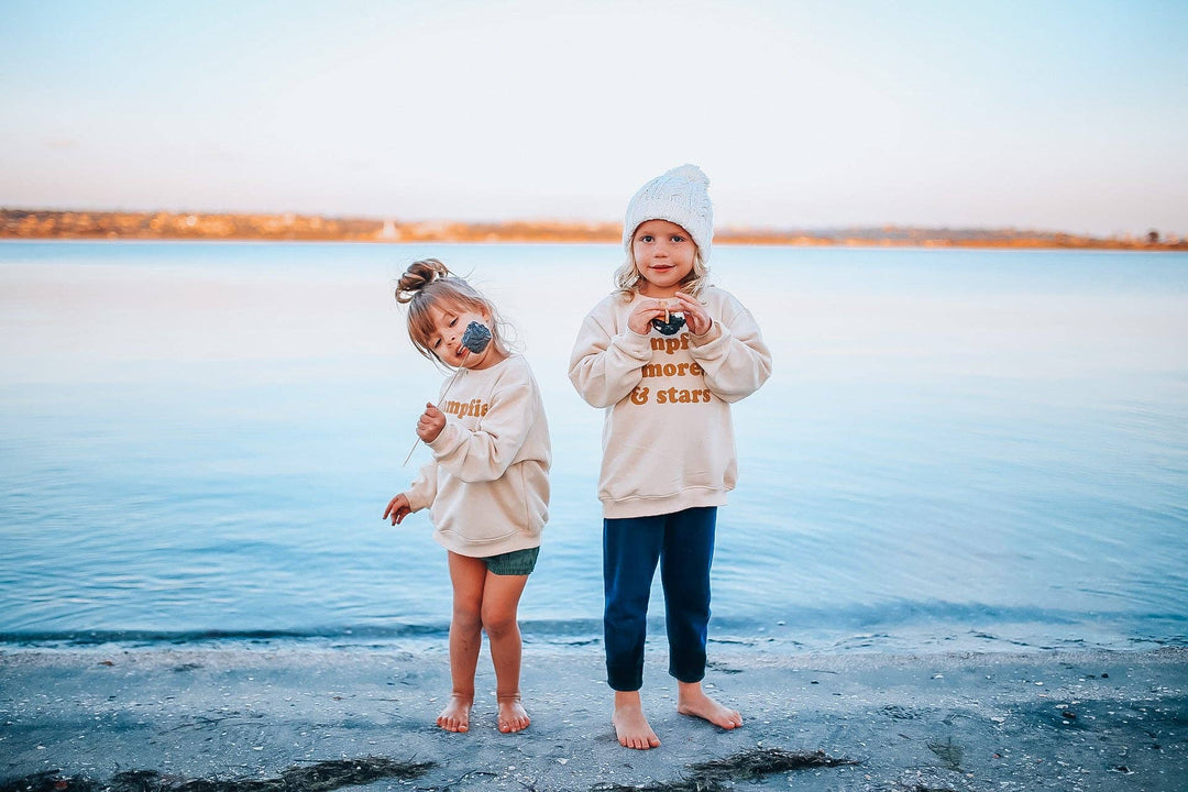 Campfire s'mores & stars Pullover