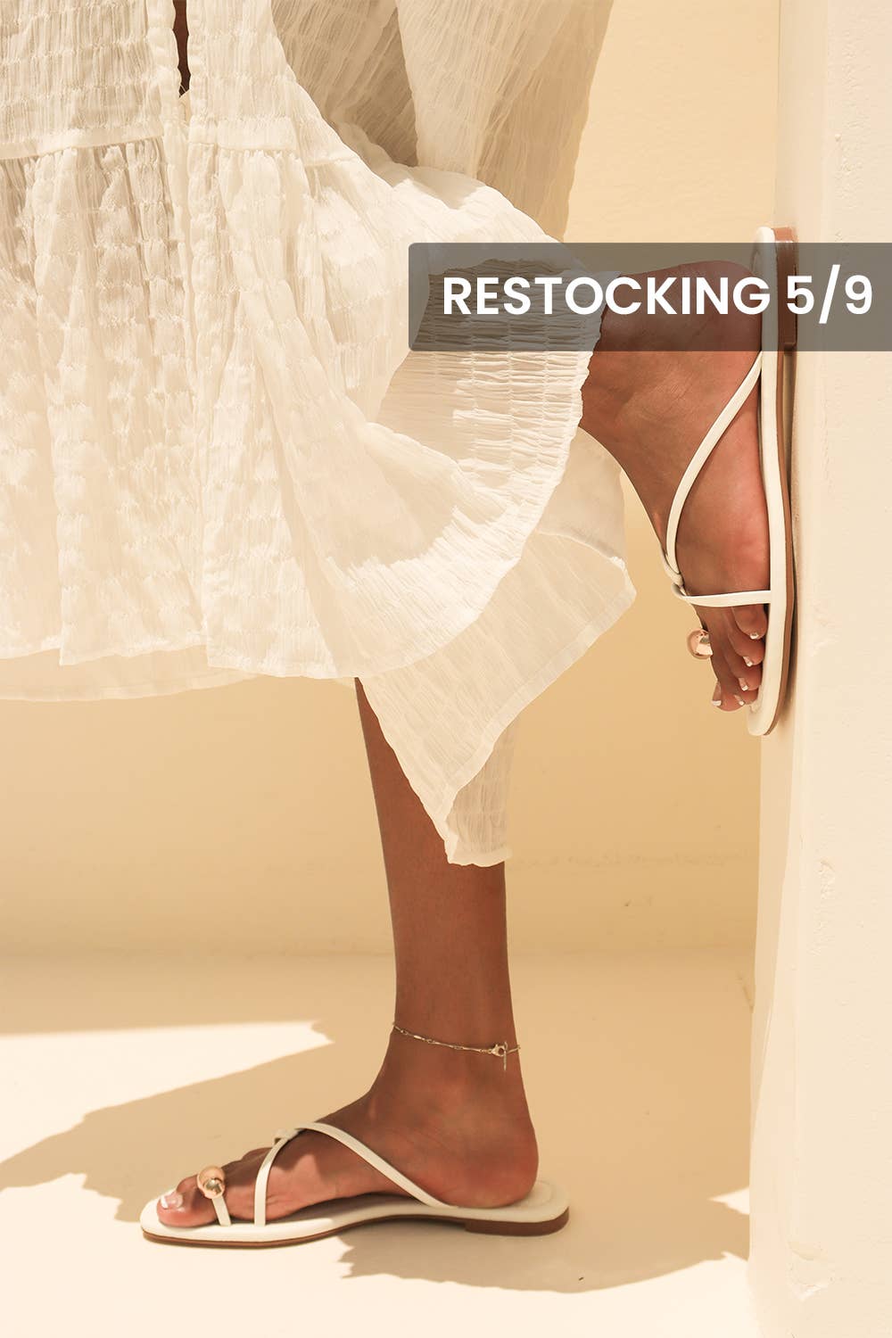 Criscross Gold Toe ring Sandals
