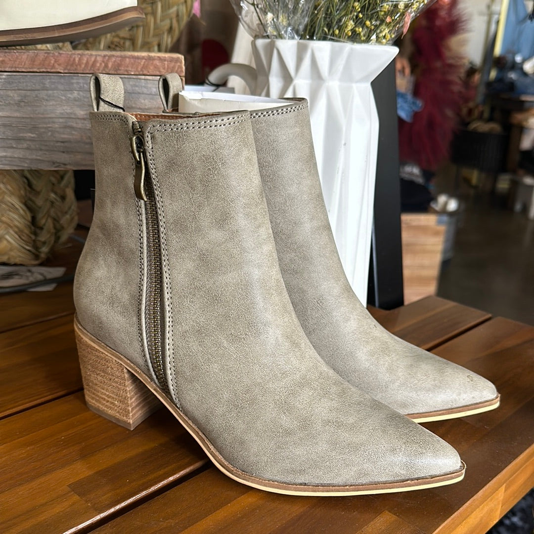 Cindy Ankle Boot