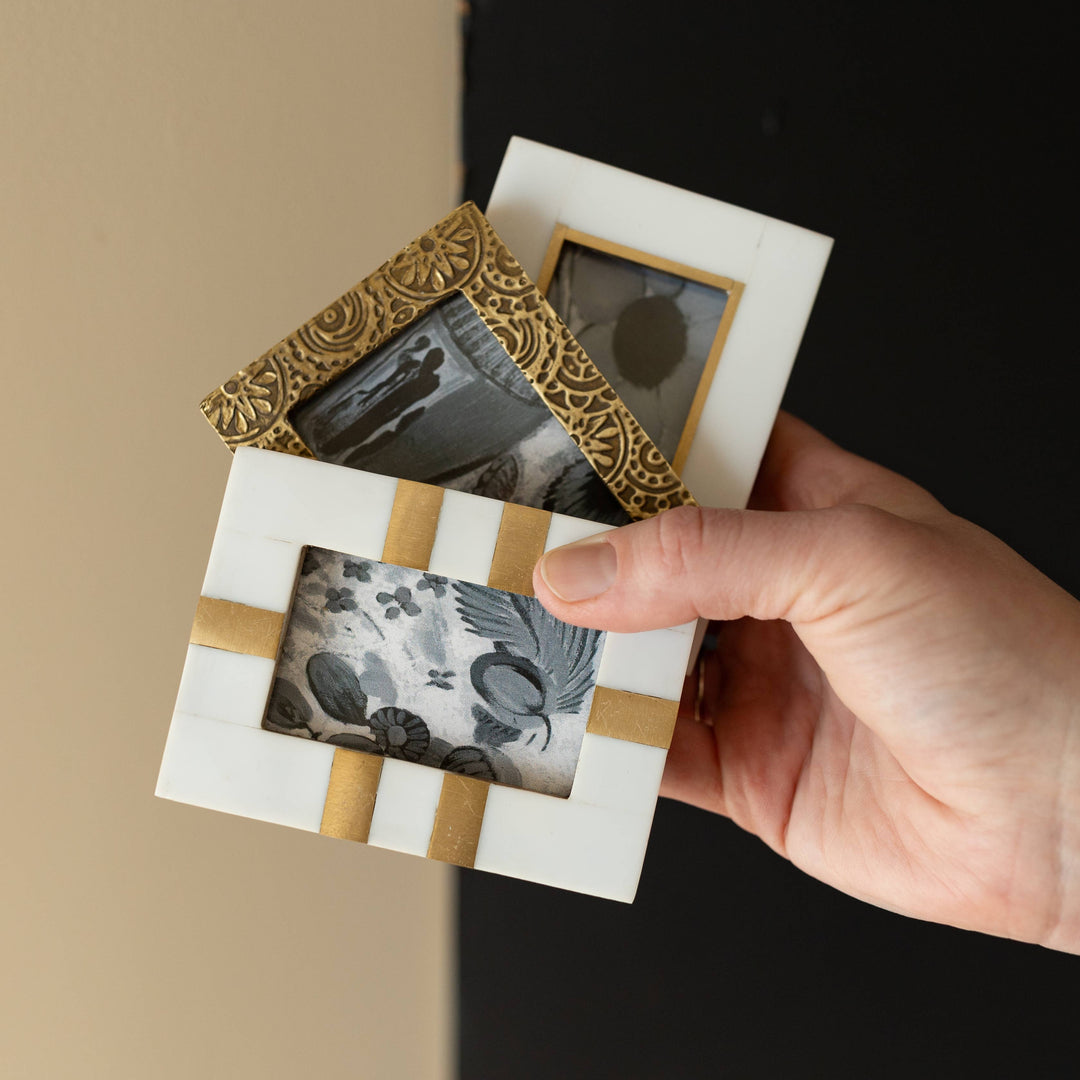 Arabella Magnetic Mini Picture Frame