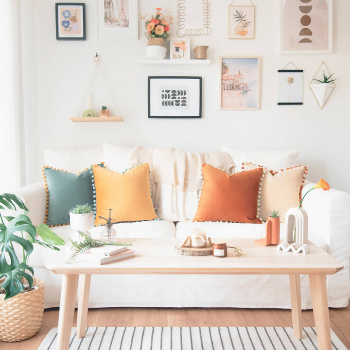 Colibri Pillow