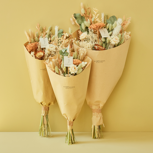 Field Bouquet - Apricot: Medium