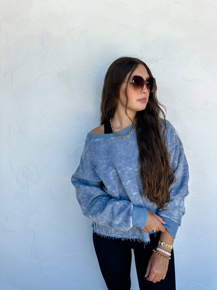KALI MINERAL WASH SWEATSHIRT