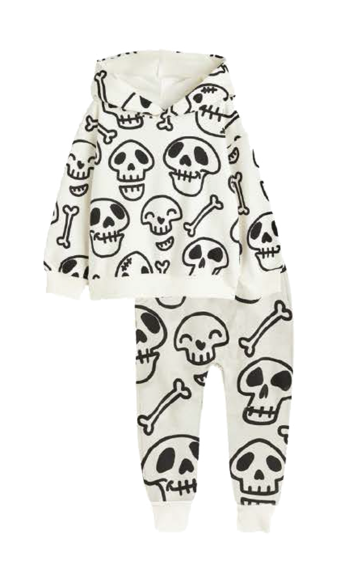PRINTED SWEATSHIRT & JOGGERS