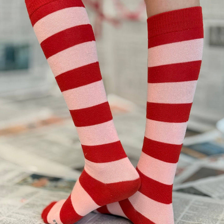 STRIPES knee high socks