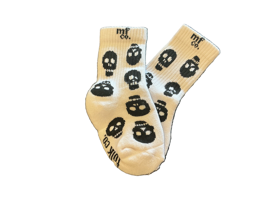 Skull socks