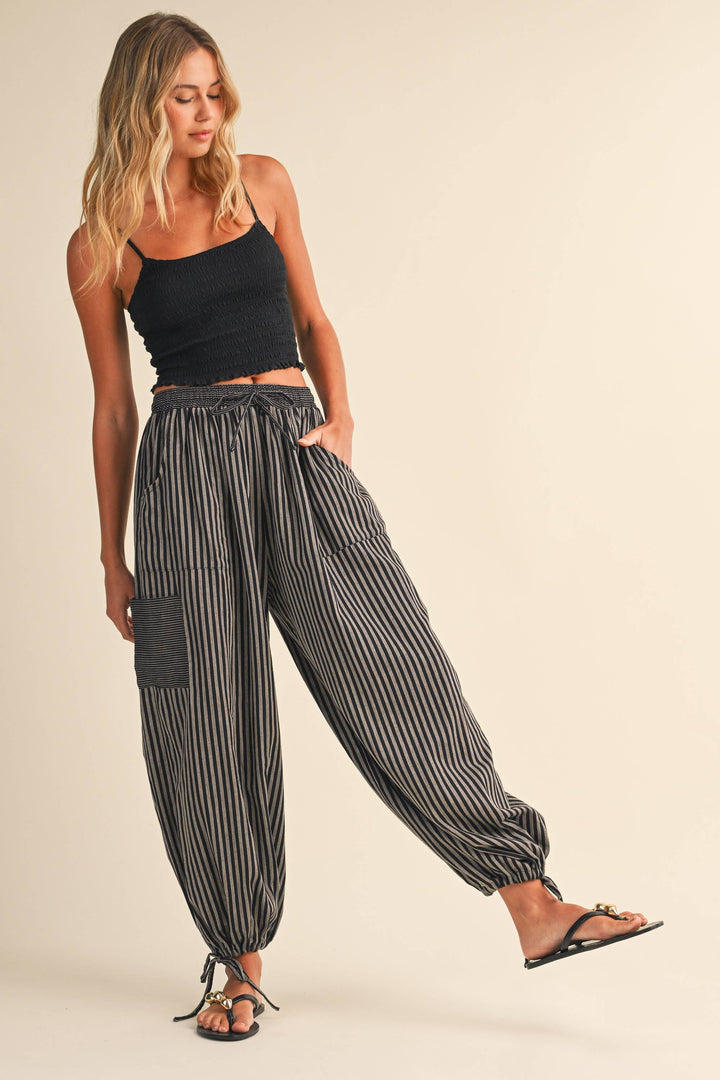 STRIPED DOUBLE GAUZE BALLOON PANTS