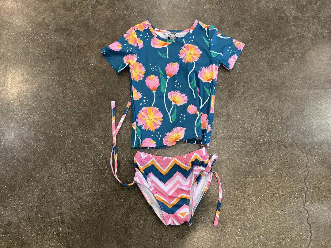 Girls 2 piece bathing suit
