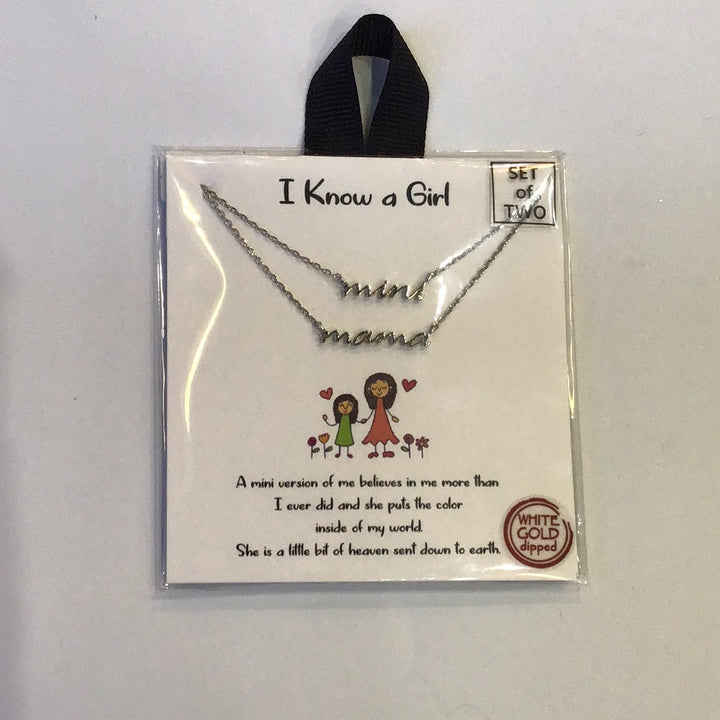 Mini Mama Necklace set
