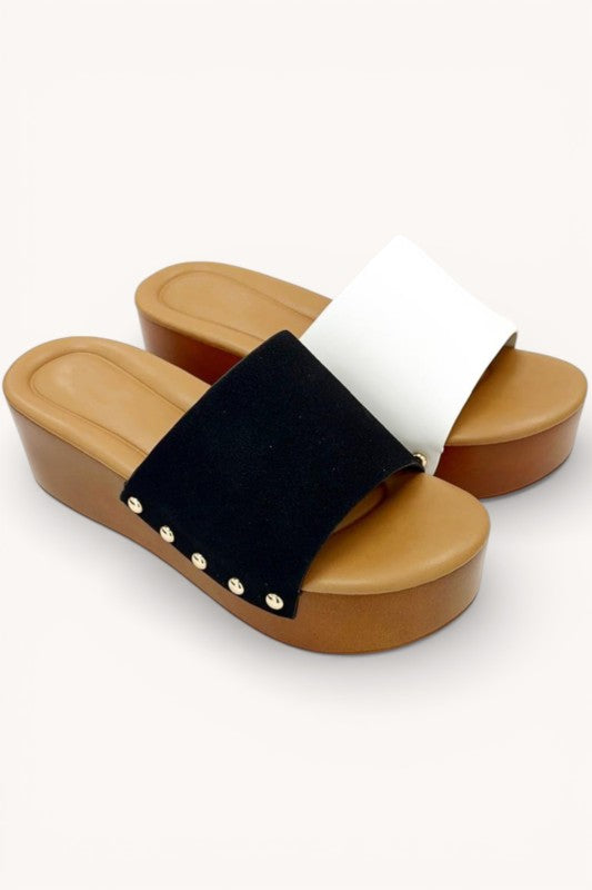 Retro Clog-inspired Studded Chunky Slide