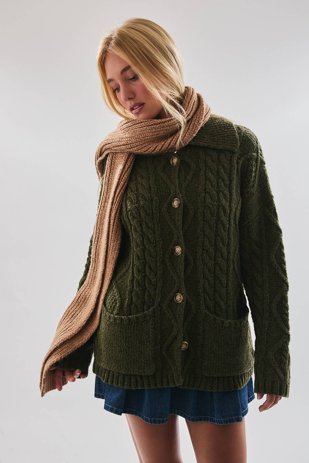 Oversized Cardigan w\Pockets