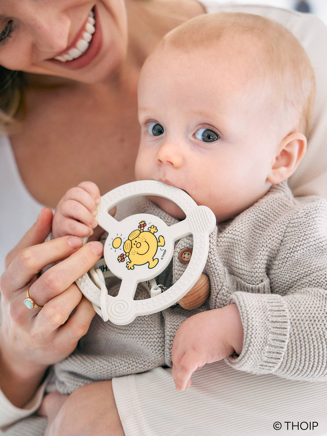 Silicone Teether Ring w Detachable Clip Little Miss Sunshine