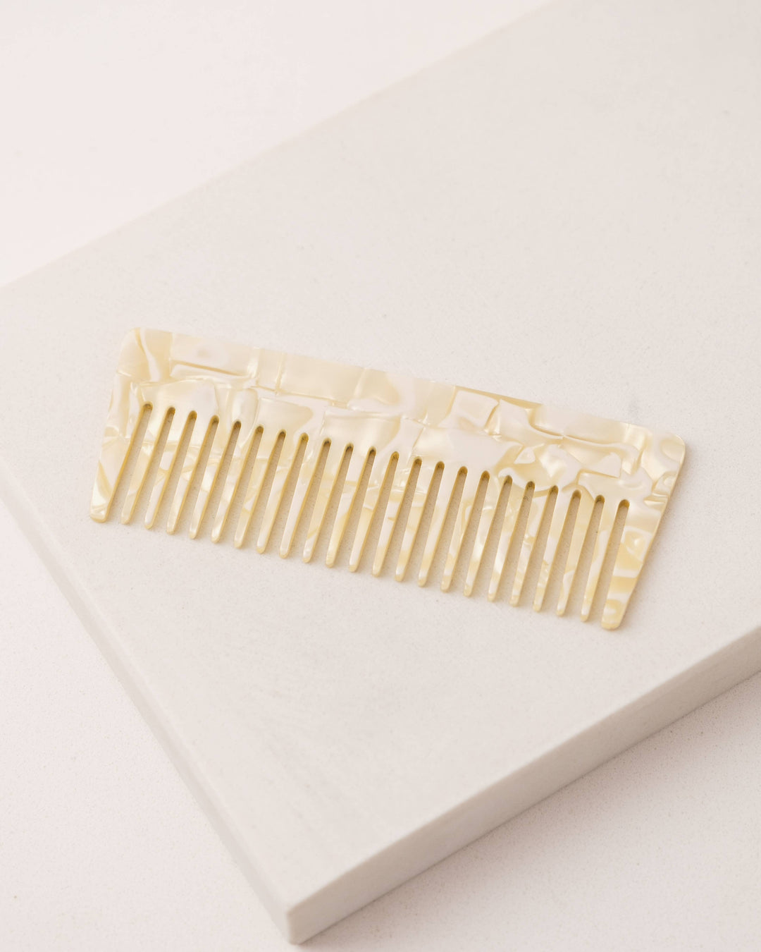 Fetch Hair Comb
