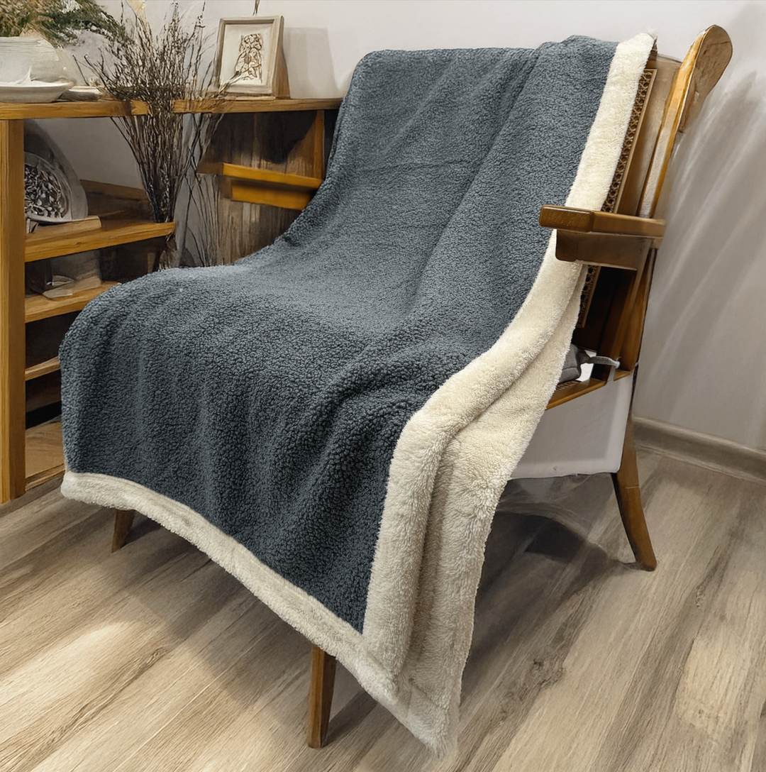 Teddy Curly Throw Blanket