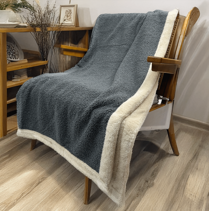 Teddy Curly Throw Blanket