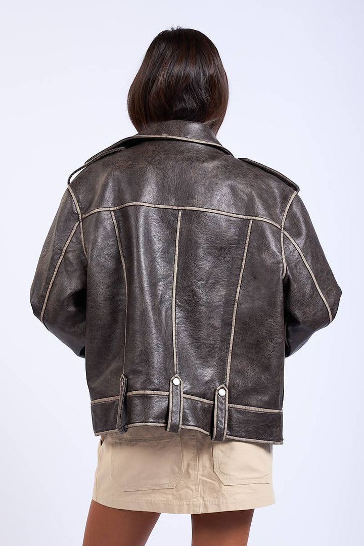 OVERSIZED LEATHER JACKET