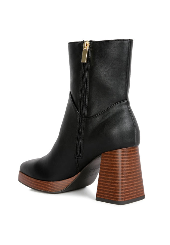 Couts Ankle Boot